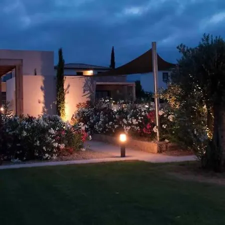 La Di Campa Villa Lecci